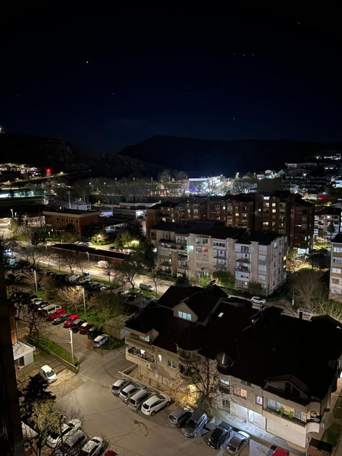 Štip Sandev Apartments Black&White מראה חיצוני תמונה